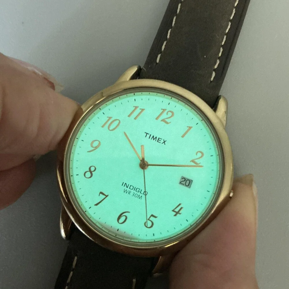 Timex Indiglo WR30M Mens Watch 35mm Cream Dial Gold Tone Leather New Battery